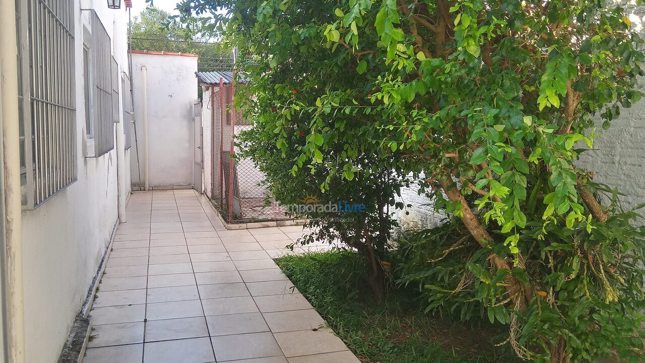 Casa para aluguel de temporada em Lorena (São Roque)