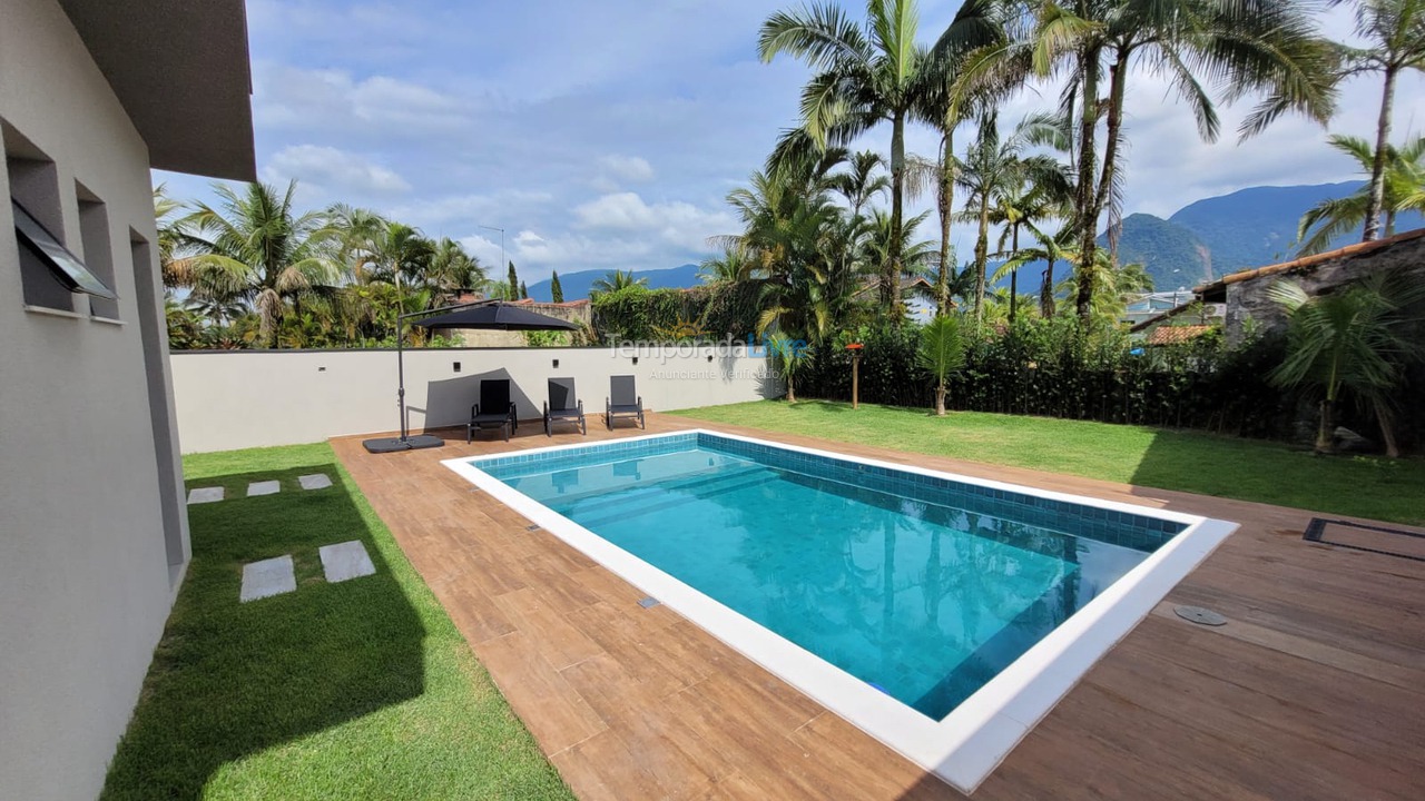 Casa para alquiler de vacaciones em Bertioga (Condominio Morada da Praia)