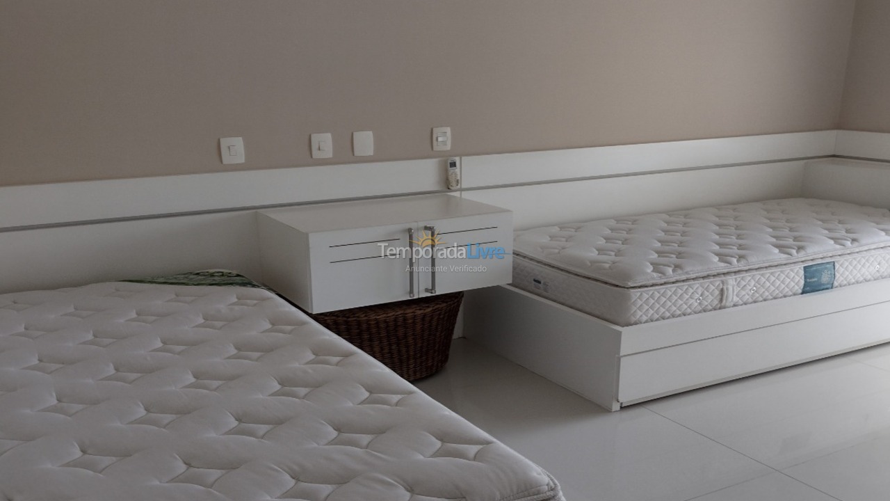 Apartment for vacation rental in Bertioga (Riviera de São Lourenço)