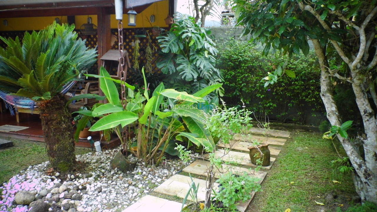 Casa para alquiler de vacaciones em Ubatuba (Lagoinha)
