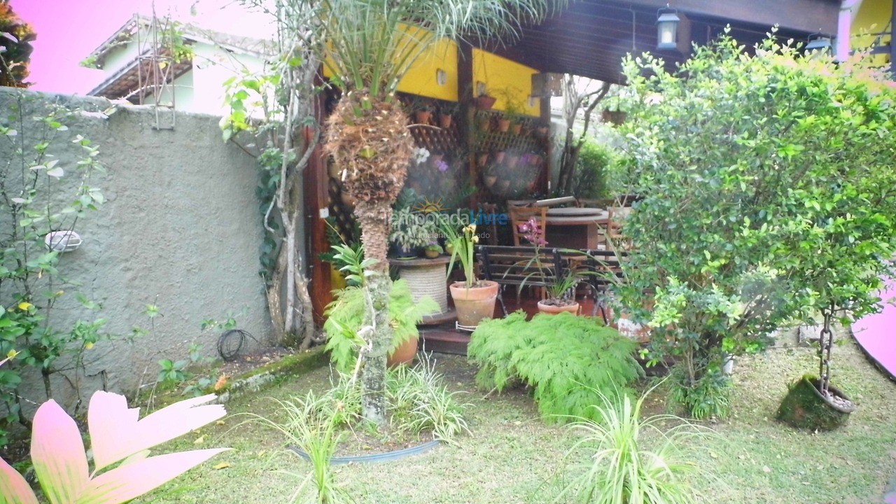 Casa para alquiler de vacaciones em Ubatuba (Lagoinha)