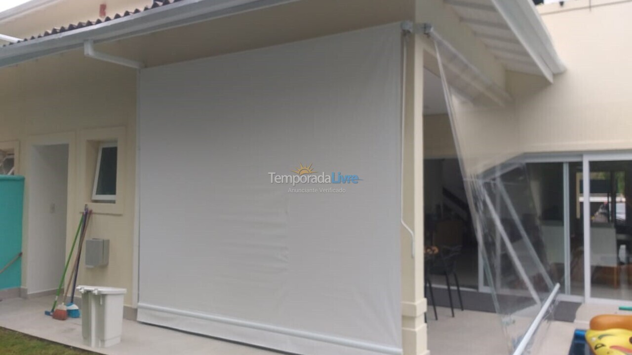 Casa para aluguel de temporada em São Sebastião (Maresias)