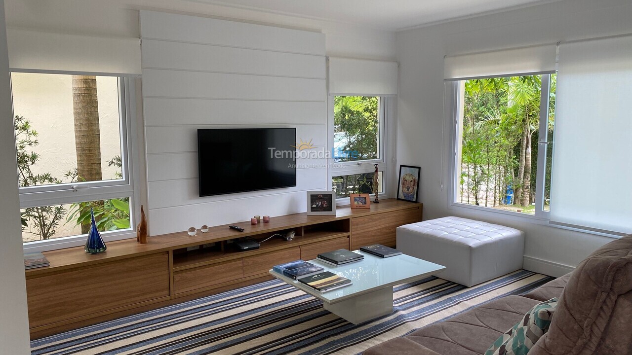 Casa para aluguel de temporada em São Sebastião (Maresias)