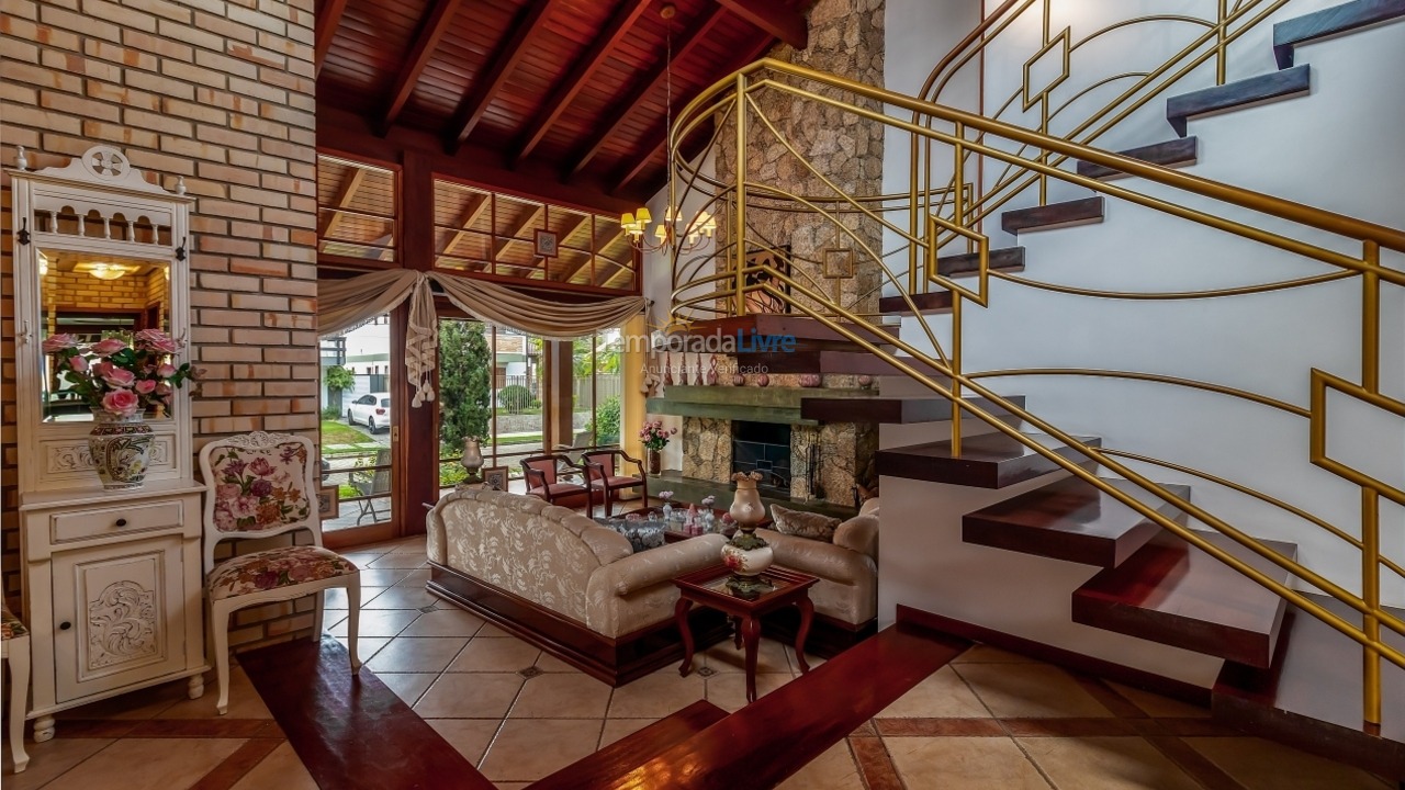 Casa para aluguel de temporada em Florianopolis (Jurerê Internacional)