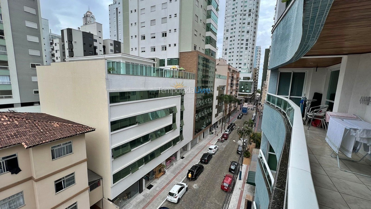 Apartamento para alquiler de vacaciones em Balneário Camboriú (Praia Central)