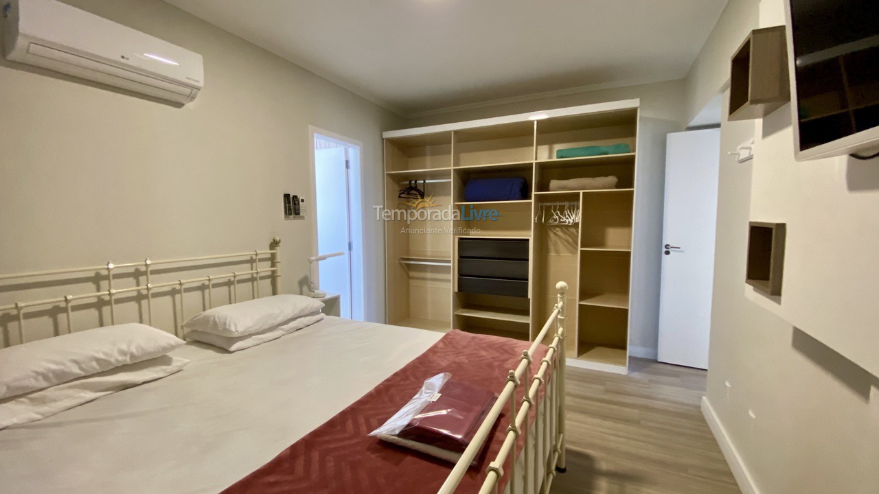 Apartamento para aluguel de temporada em Balneário Camboriú (Praia Central)