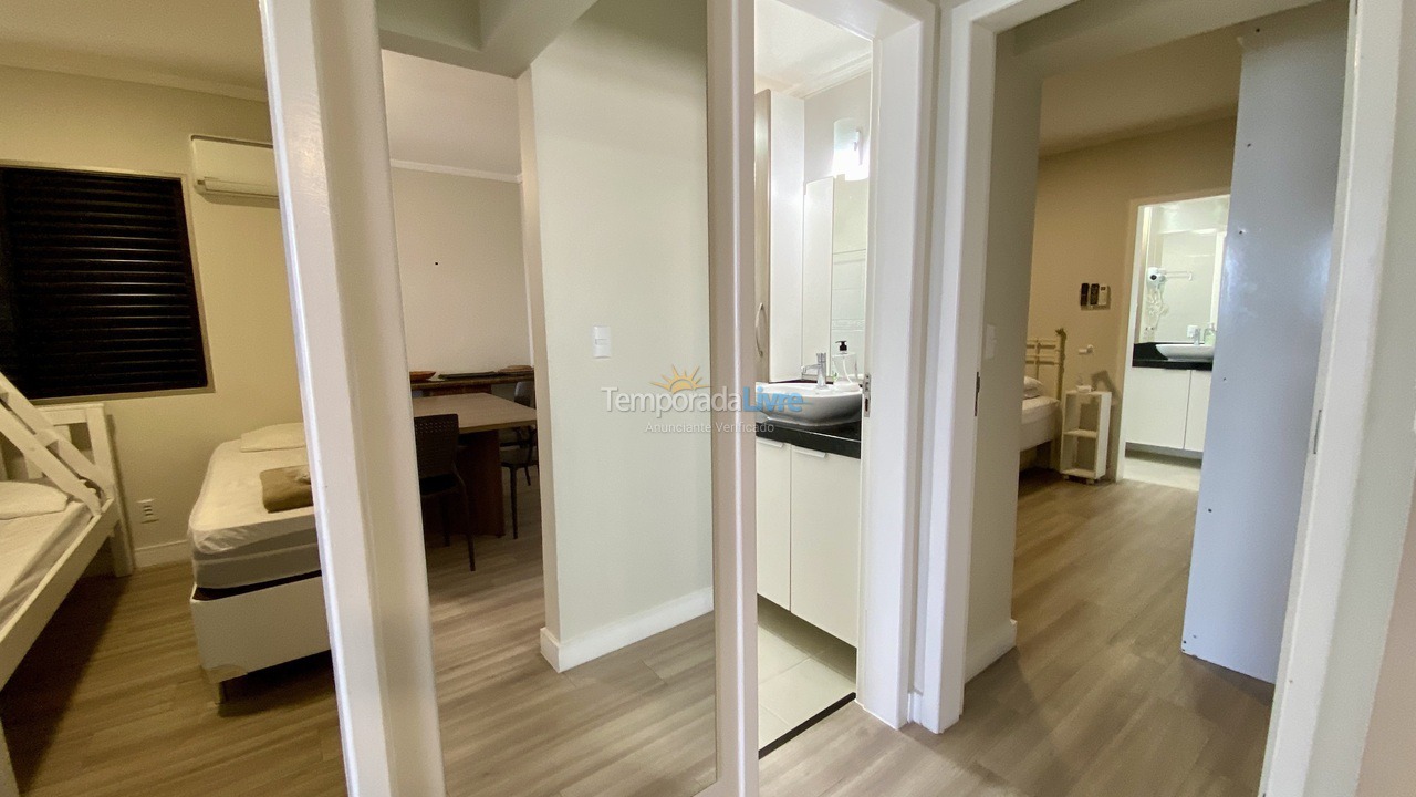 Apartamento para aluguel de temporada em Balneário Camboriú (Praia Central)