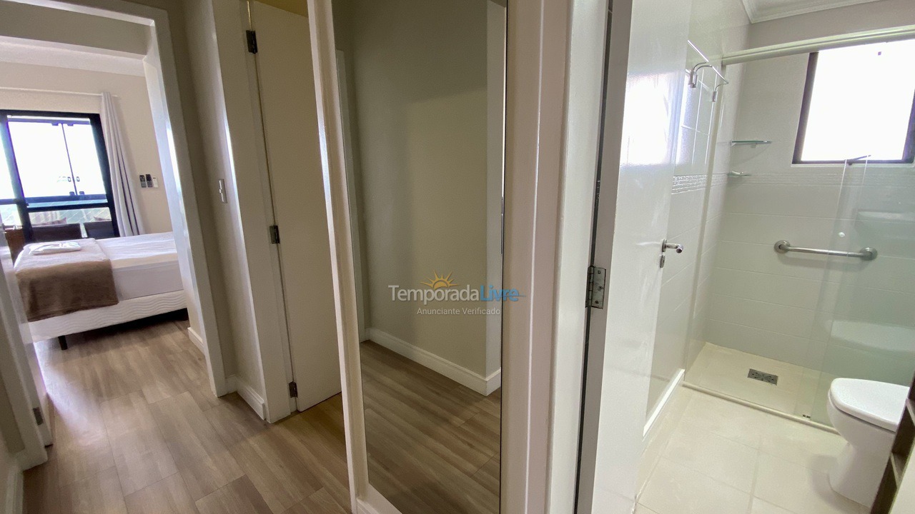 Apartamento para aluguel de temporada em Balneário Camboriú (Praia Central)