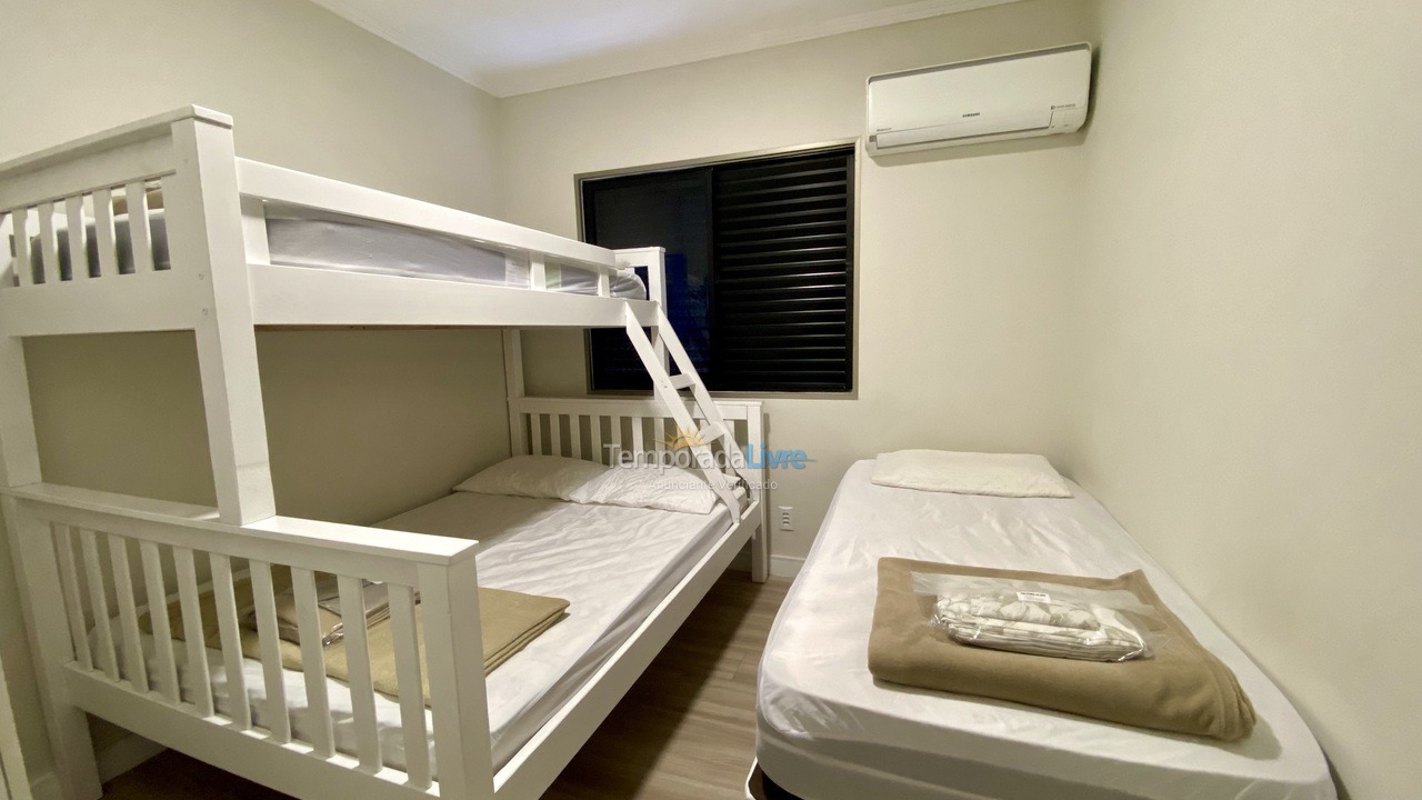 Apartamento para aluguel de temporada em Balneário Camboriú (Praia Central)