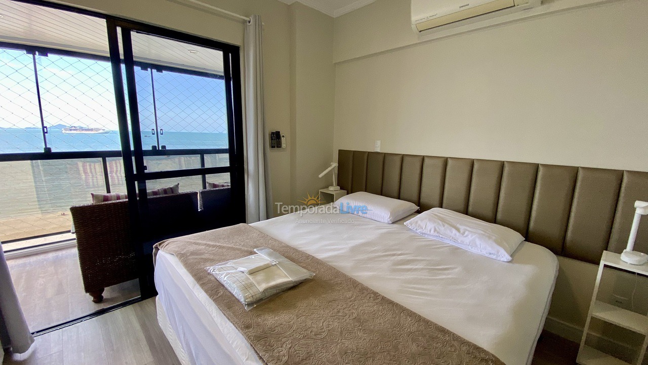 Apartamento para aluguel de temporada em Balneário Camboriú (Praia Central)