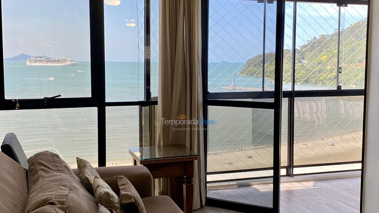 Apartamento para aluguel de temporada em Balneário Camboriú (Praia Central)