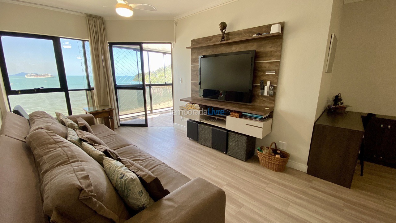 Apartamento para aluguel de temporada em Balneário Camboriú (Praia Central)