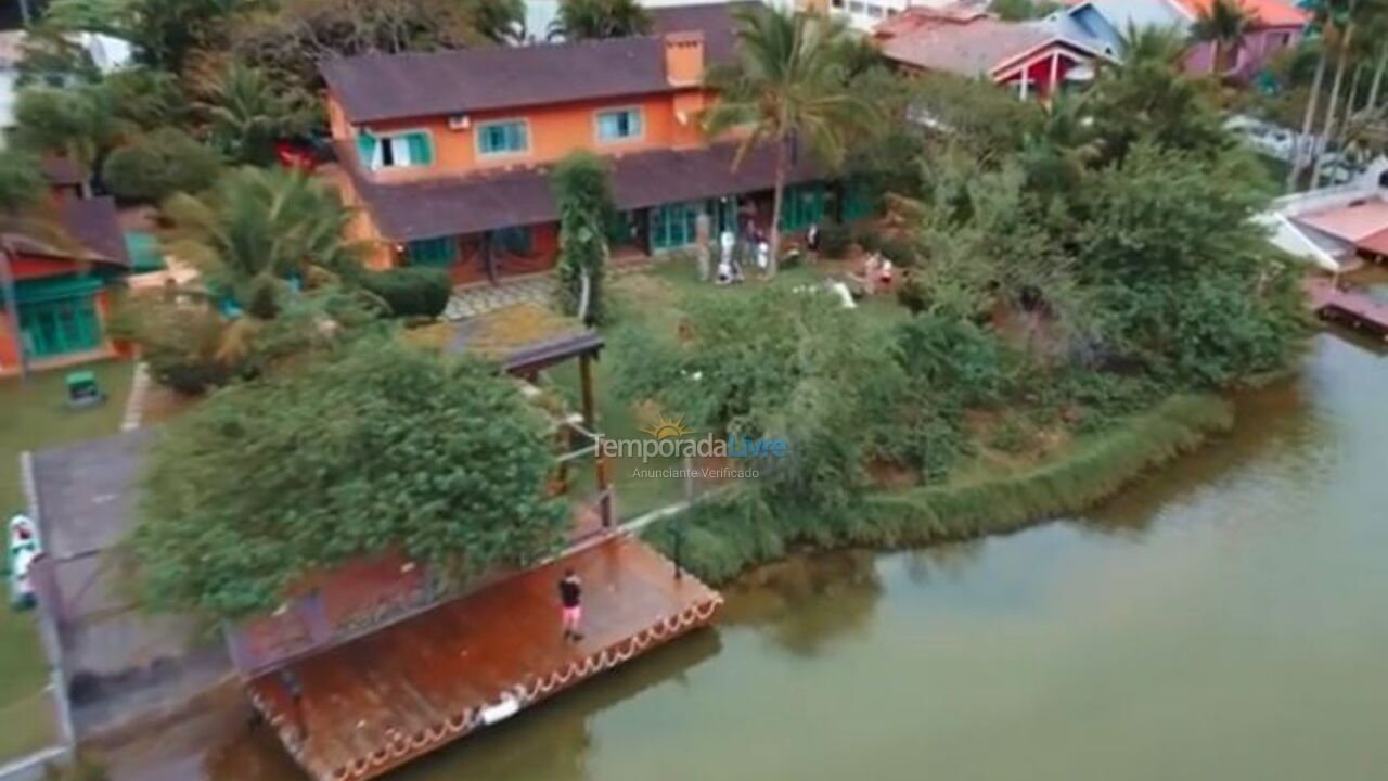Casa para aluguel de temporada em Florianópolis (Barra da Lagoa)