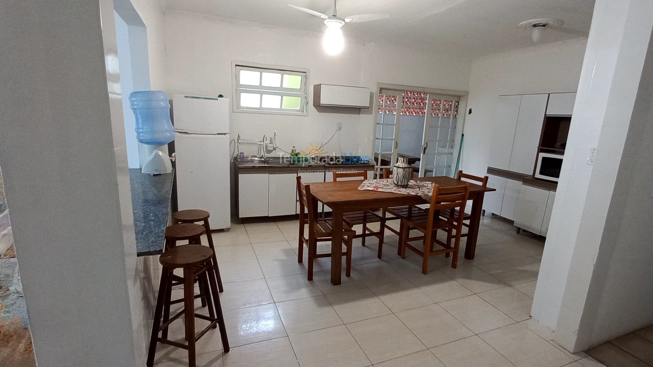 Casa para aluguel de temporada em Florianopolis (Lagoa da Conceição)