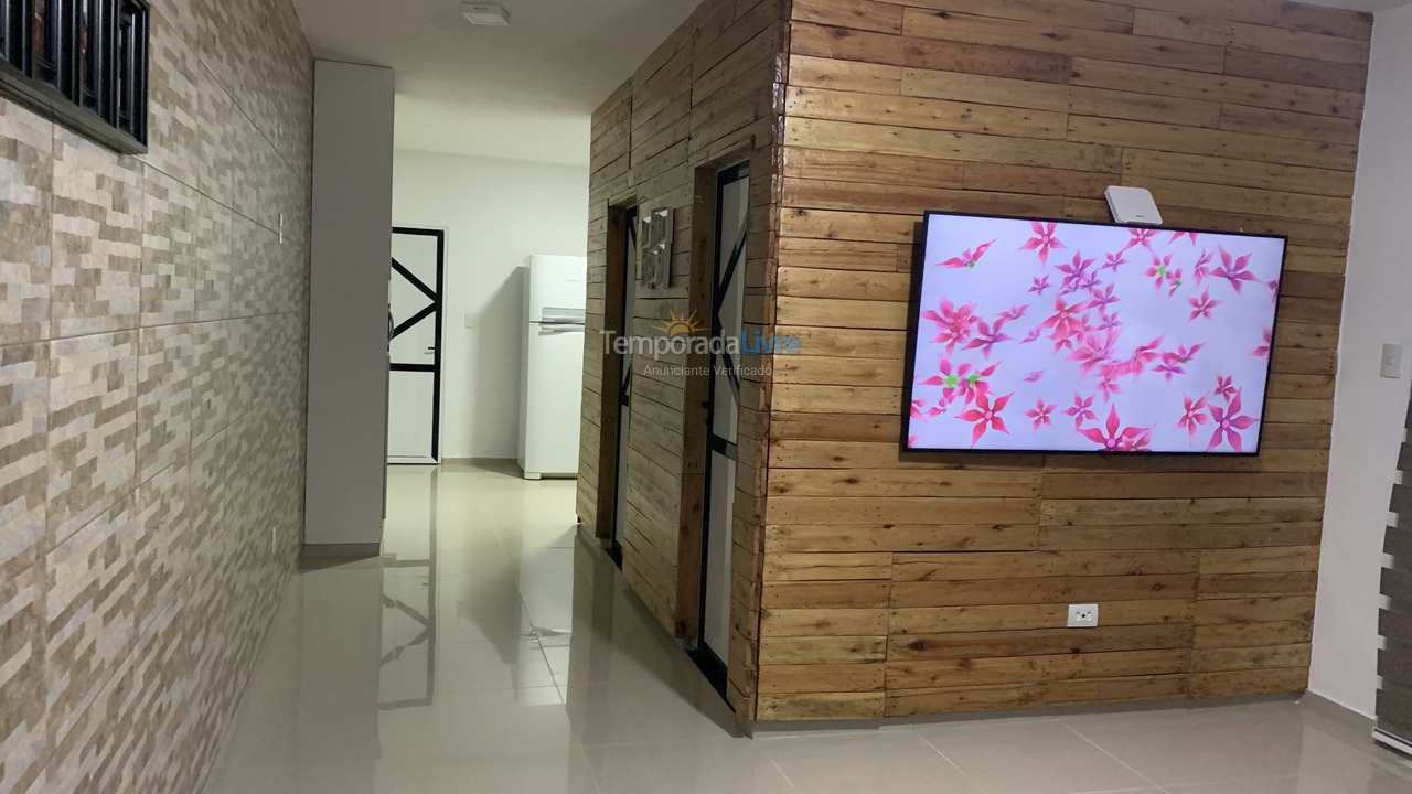 Casa para aluguel de temporada em Caraguatatuba (Porto Novo)