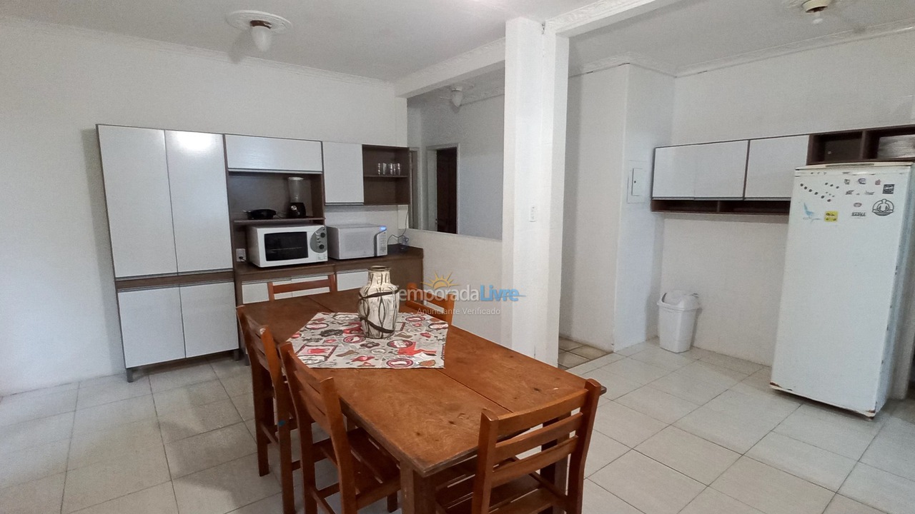 Casa para aluguel de temporada em Florianopolis (Lagoa da Conceição)