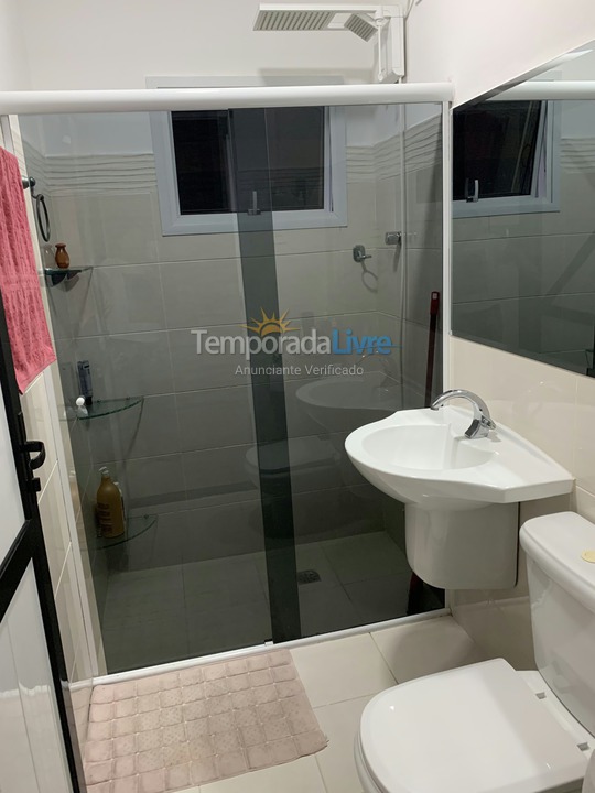 Casa para aluguel de temporada em Caraguatatuba (Porto Novo)