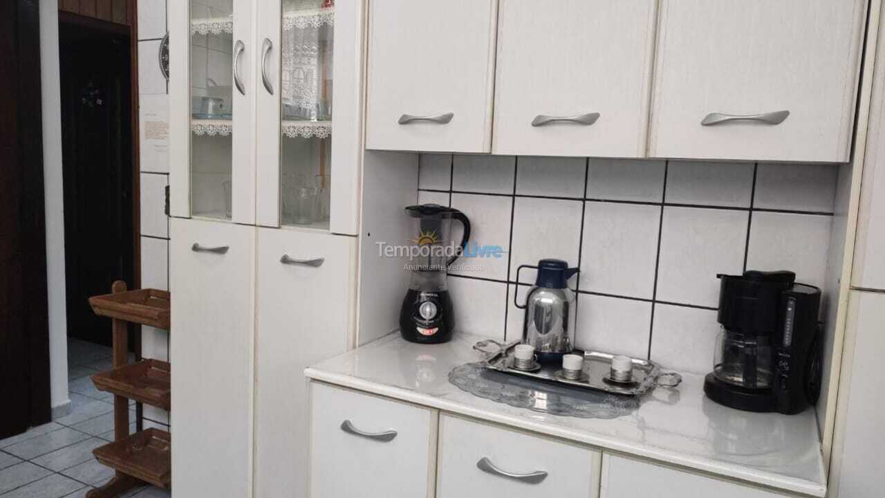 Apartamento para alquiler de vacaciones em Ubatuba (Praia Grande)