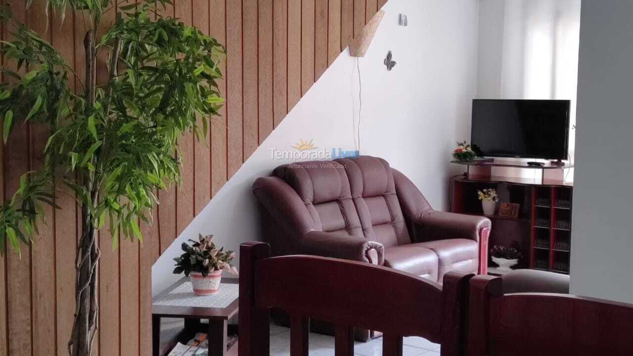 Apartamento para alquiler de vacaciones em Ubatuba (Praia Grande)