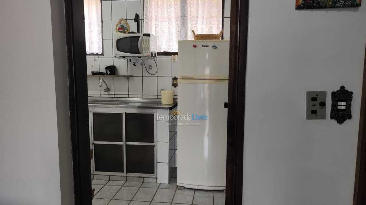 Apartamento para alquiler de vacaciones em Ubatuba (Praia Grande)