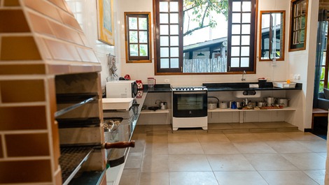 HOUSE WITH 3 SUITES FOR UP TO 10 PEOPLE