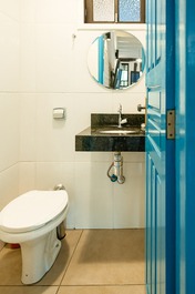 HOUSE WITH 3 SUITES FOR UP TO 10 PEOPLE