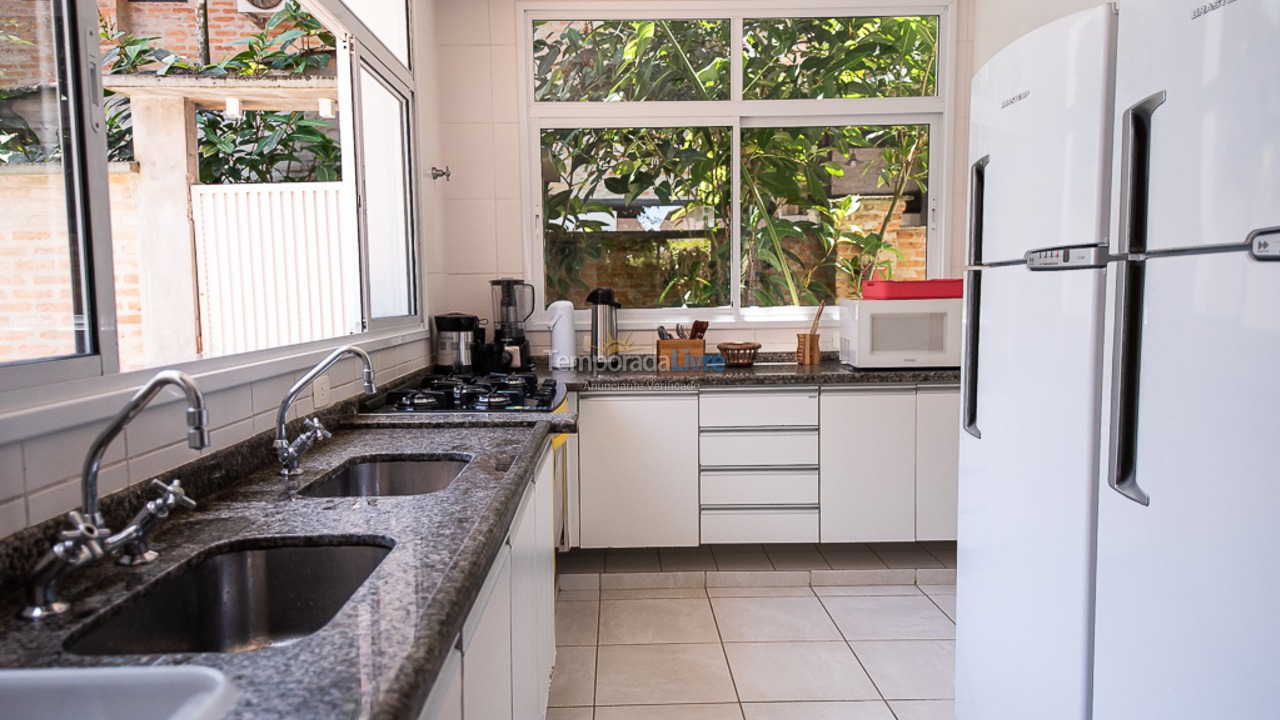 Casa para aluguel de temporada em São Sebastião (Juquehy)