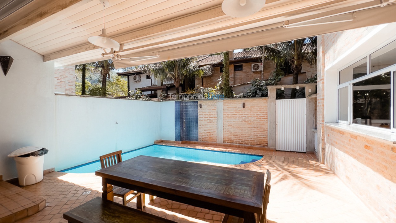 Casa para aluguel de temporada em São Sebastião (Juquehy)