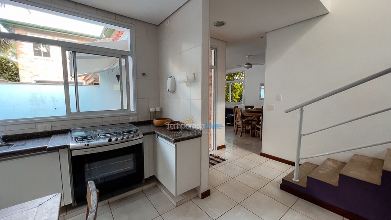 Casa para aluguel de temporada em São Sebastião (Juquehy)