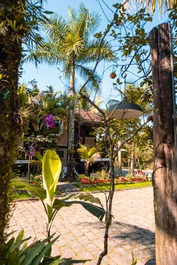 CONDOMÍNIO COM 18 CASAS -JUQUEHY - 130 PESSOAS - CONSULTE