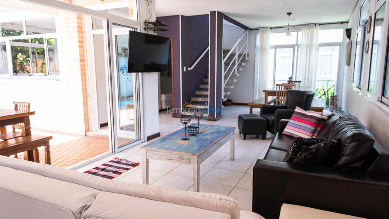 Casa para aluguel de temporada em São Sebastião (Juquehy)