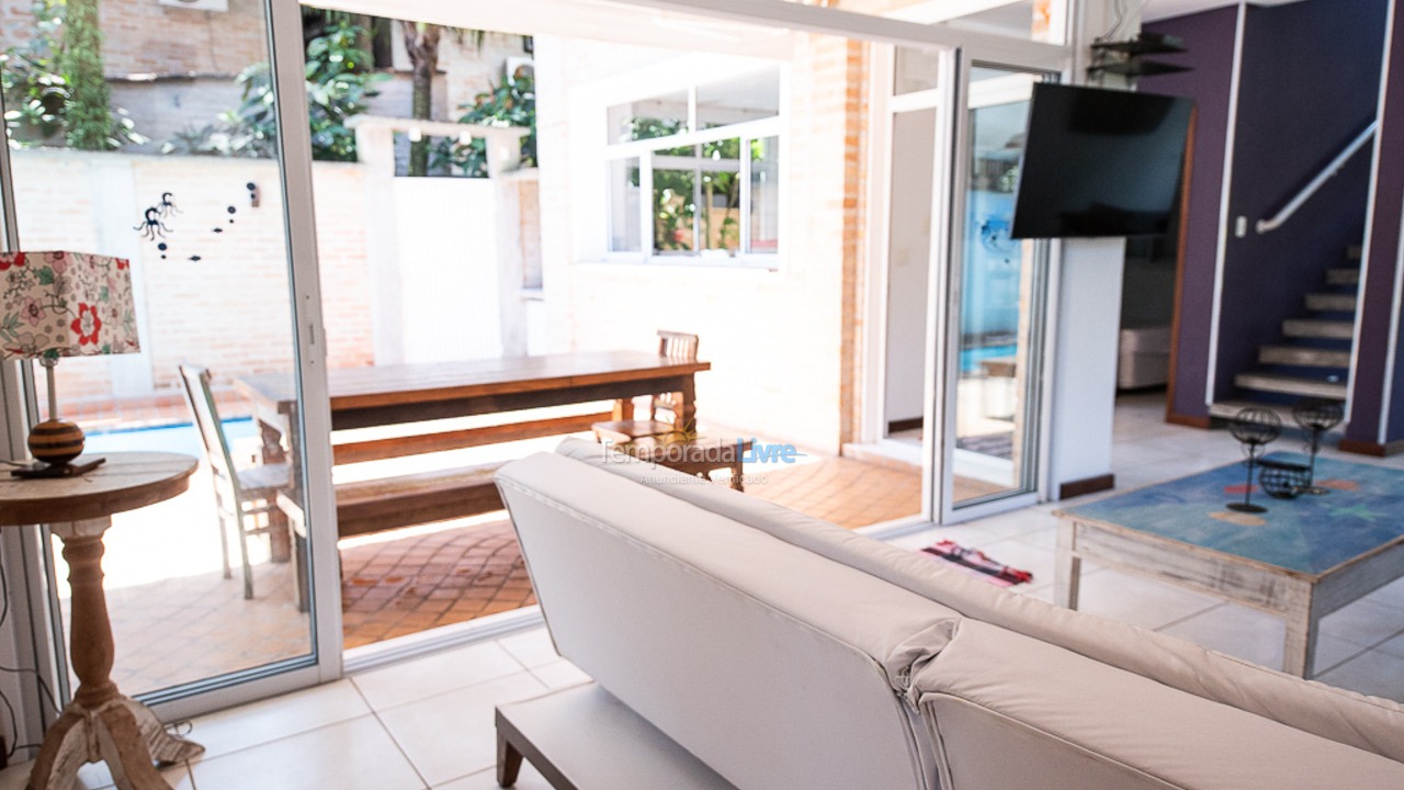 Casa para aluguel de temporada em São Sebastião (Juquehy)