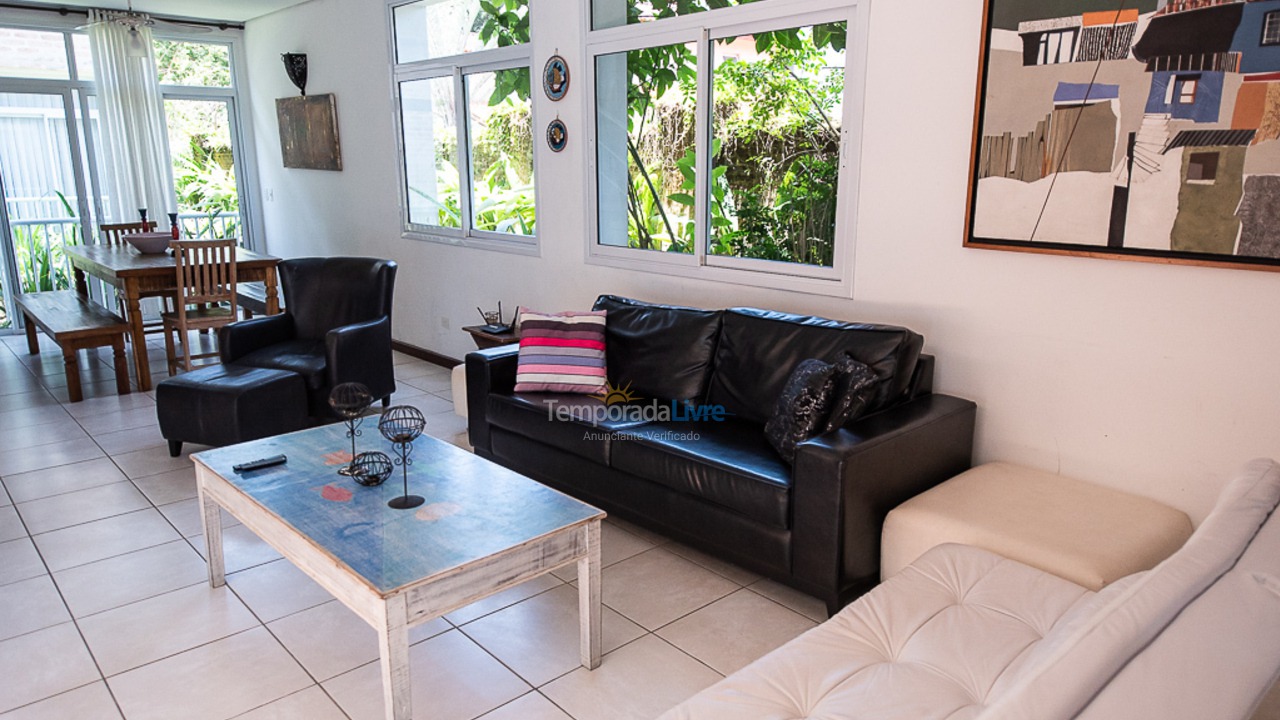 Casa para aluguel de temporada em São Sebastião (Juquehy)