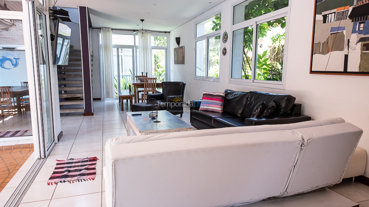 Casa para aluguel de temporada em São Sebastião (Juquehy)