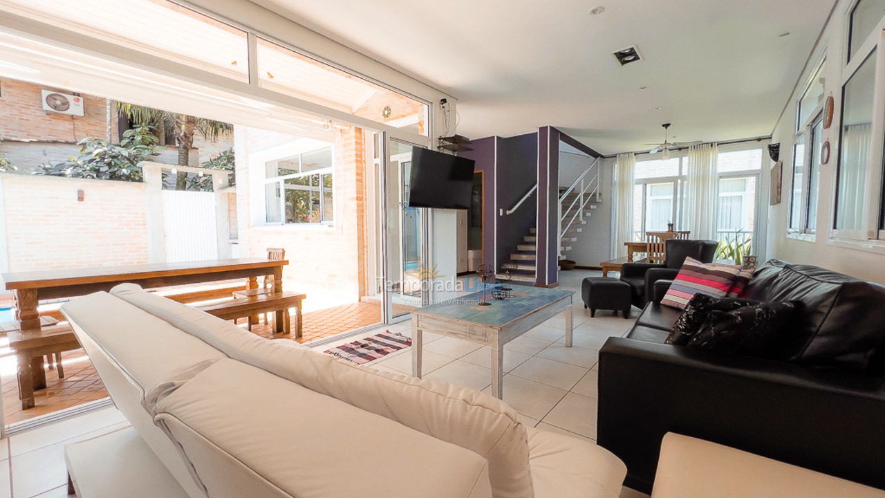 Casa para aluguel de temporada em São Sebastião (Juquehy)