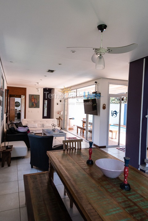 Casa para aluguel de temporada em São Sebastião (Juquehy)