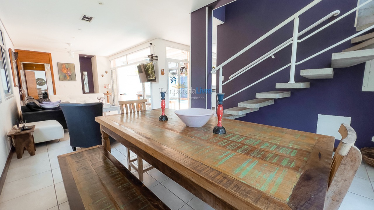 Casa para aluguel de temporada em São Sebastião (Juquehy)