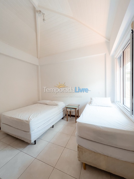 Casa para aluguel de temporada em São Sebastião (Juquehy)