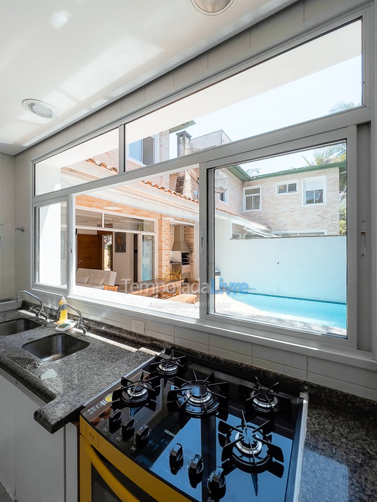 Casa para aluguel de temporada em São Sebastião (Juquehy)