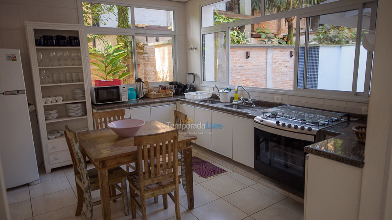 Casa para aluguel de temporada em São Sebastião (Juquehy)