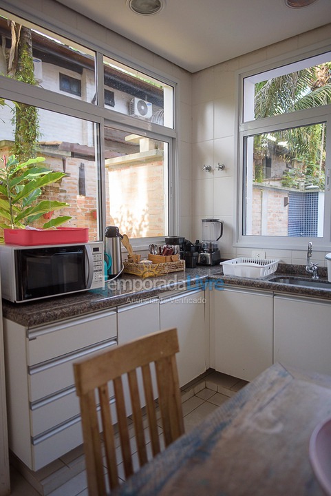 Casa para aluguel de temporada em São Sebastião (Juquehy)