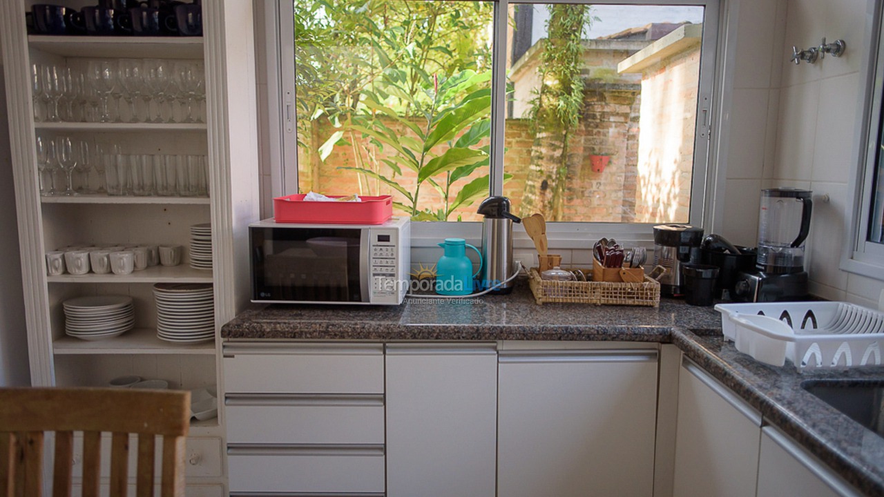 Casa para aluguel de temporada em São Sebastião (Juquehy)