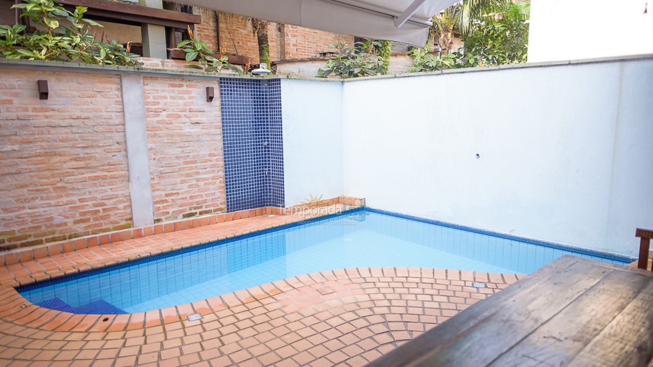 Casa para aluguel de temporada em São Sebastião (Juquehy)