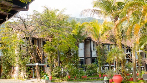 CONDOMÍNIO COM 18 CASAS -JUQUEHY - 130 PESSOAS - CONSULTE