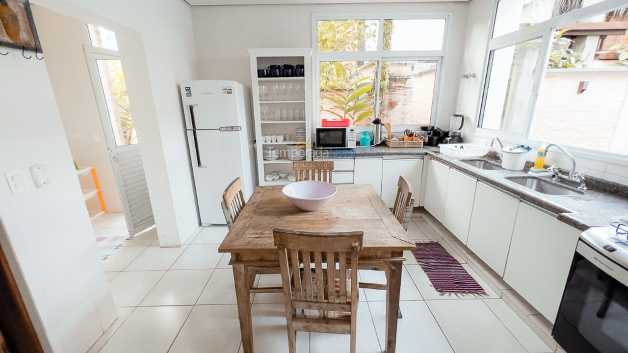 Casa para aluguel de temporada em São Sebastião (Juquehy)