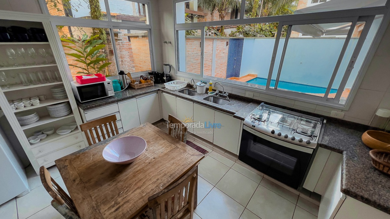 Casa para aluguel de temporada em São Sebastião (Juquehy)