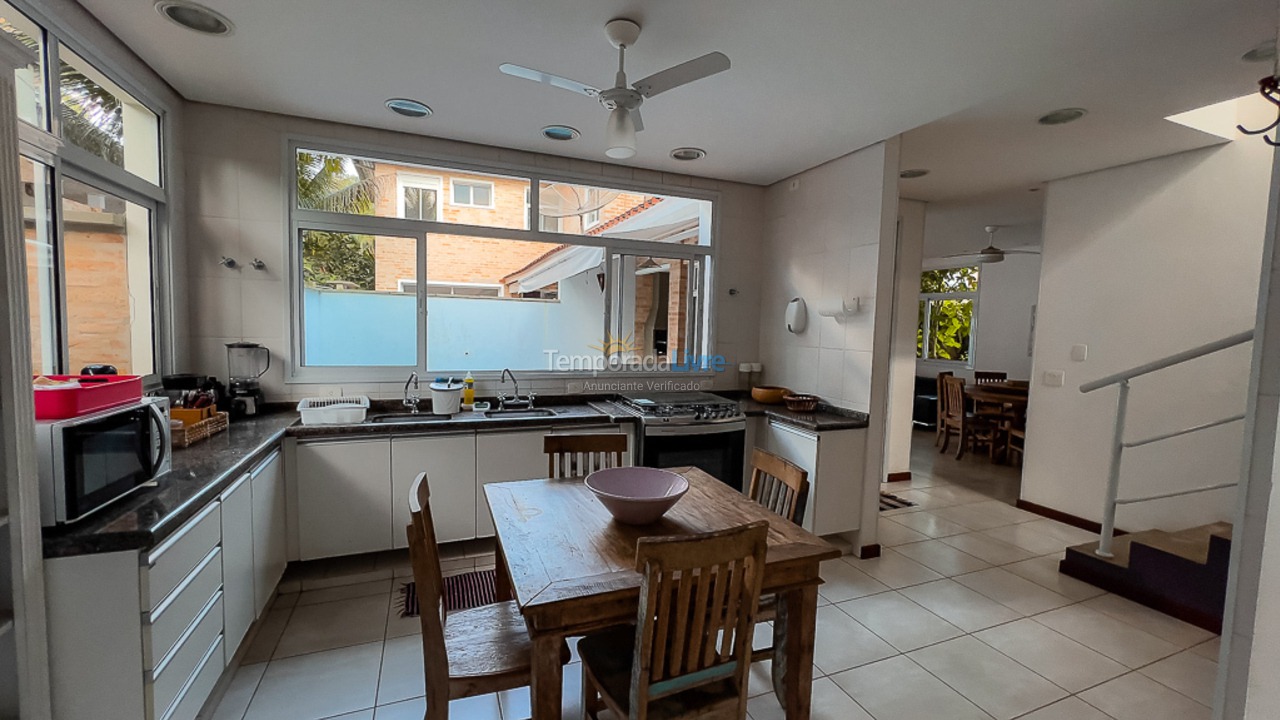 Casa para aluguel de temporada em São Sebastião (Juquehy)