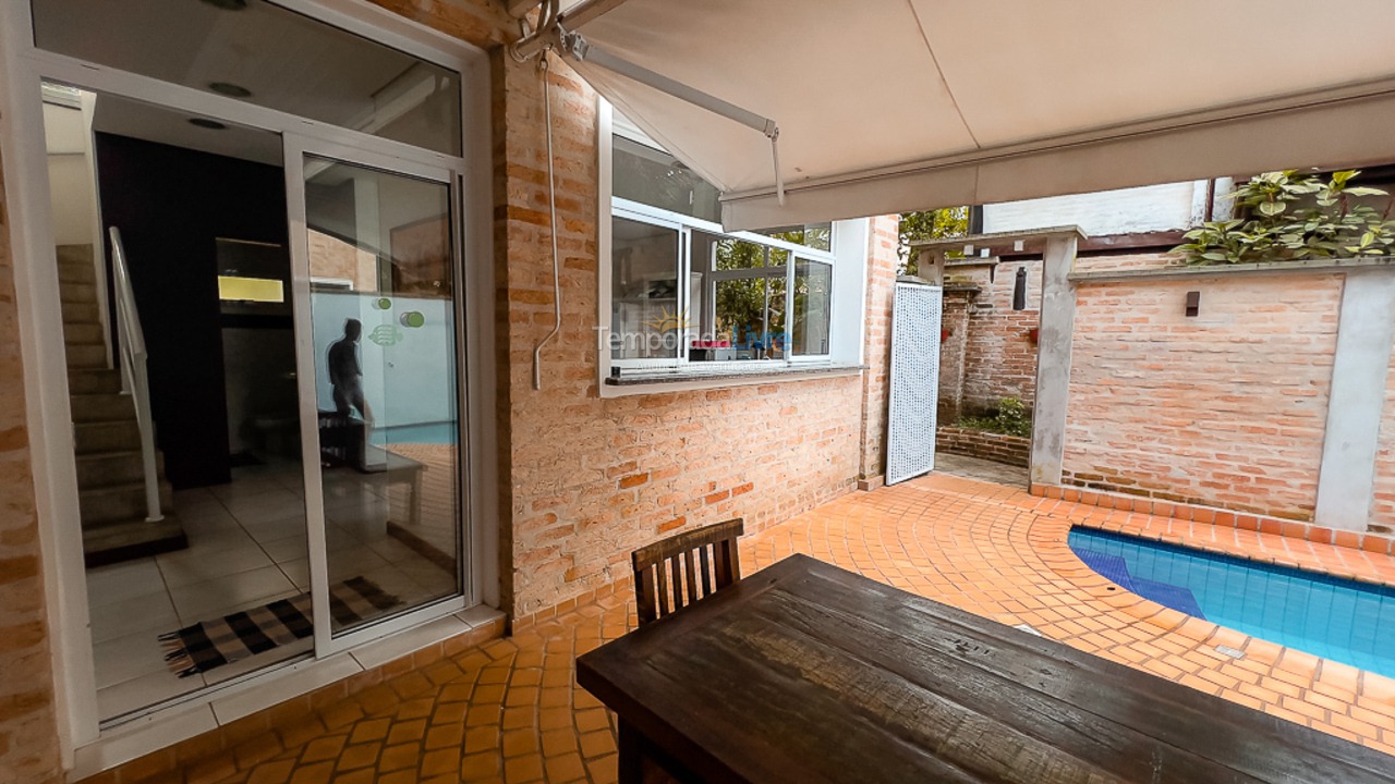 Casa para aluguel de temporada em São Sebastião (Juquehy)