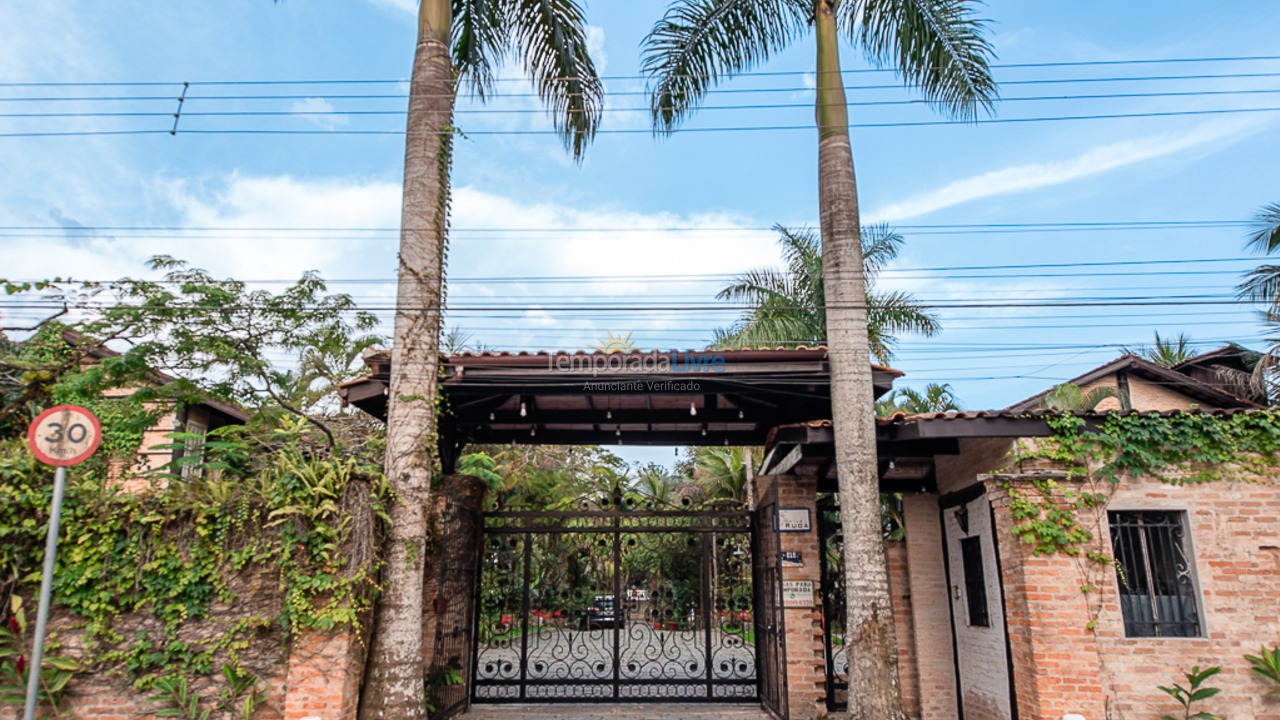 Casa para aluguel de temporada em São Sebastião (Juquehy)