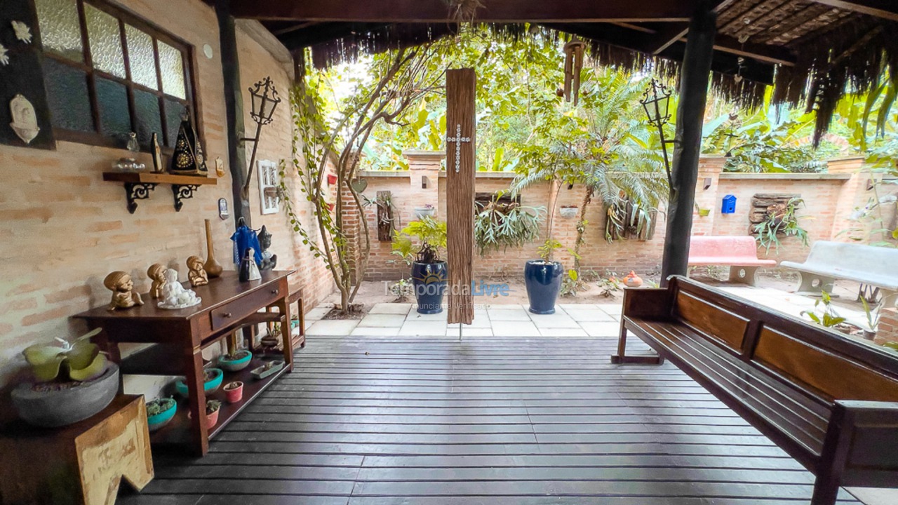 Casa para aluguel de temporada em São Sebastião (Juquehy)